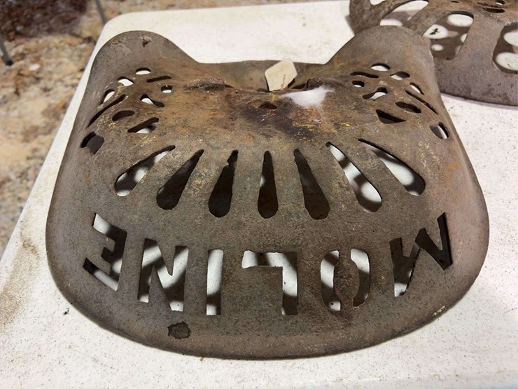 (3)-cast-iron-seats-image-16