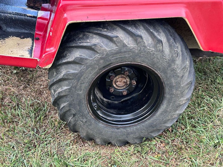 pug-badlands-4x4-articulating-utv-with-hydraulic-dump-bed-image-21
