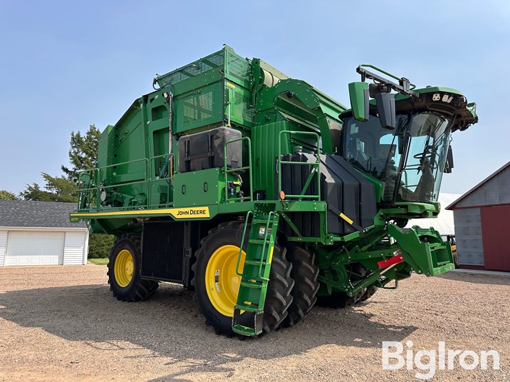 2022-john-deere-cs770-cotton-stripper-image-3