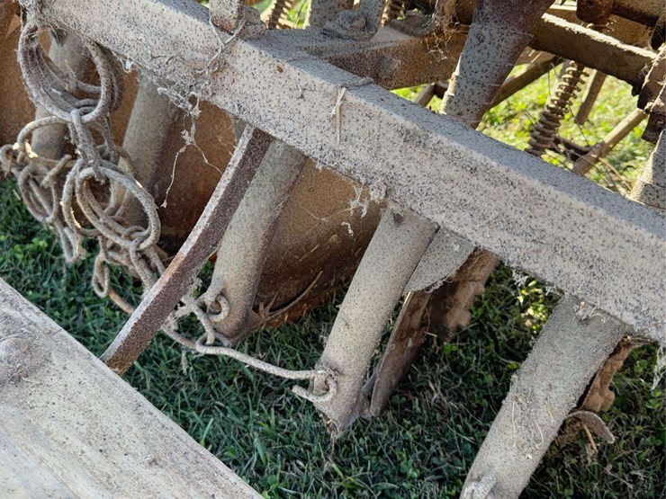 8ft-grain-drill-image-33