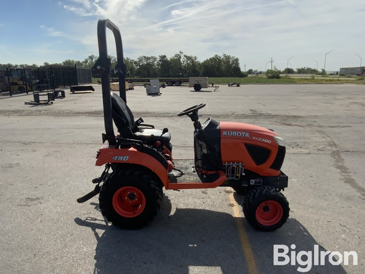2019-kubota-bx2380-image-4