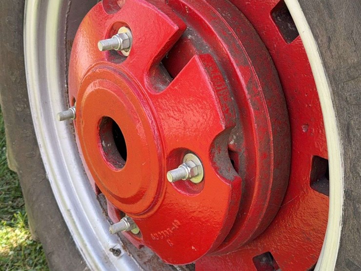farmall-w-9-image-33