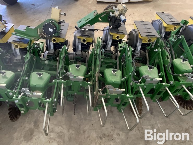 john-deere-5-image-19