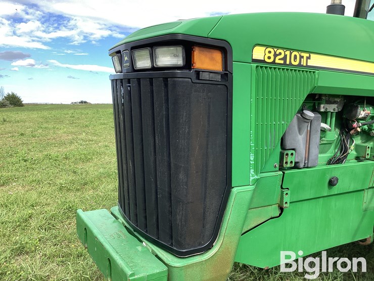 2001-john-deere-8210t-image-16