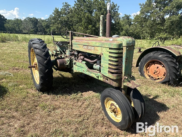 john-deere-b-image-1