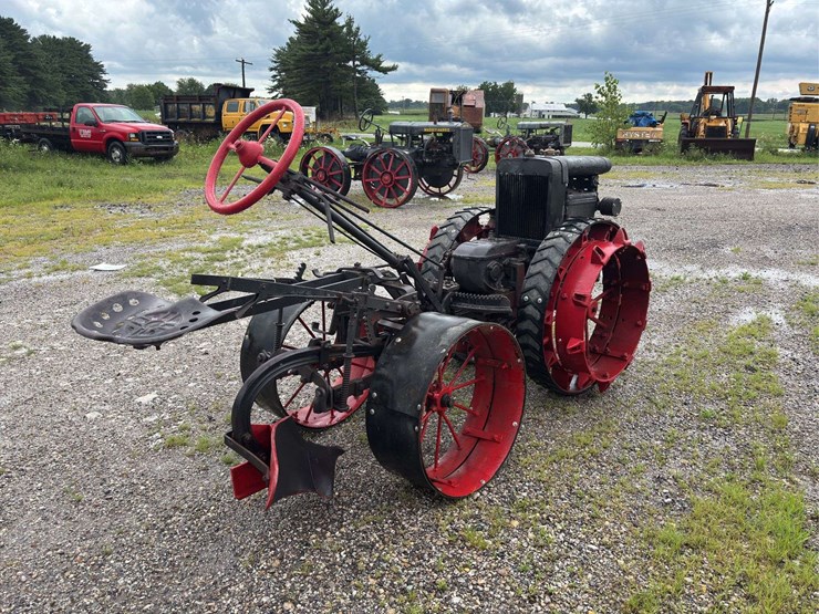 centaur-model-g-6-12-plow-image-5