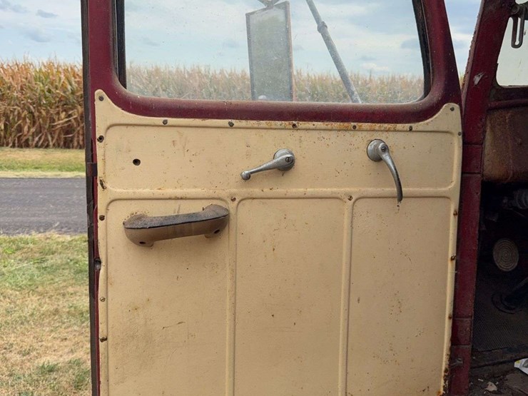 federal-grain-truck-image-88