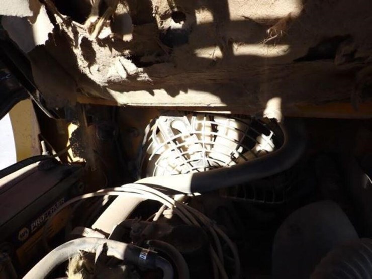 caterpillar-gp30k-image-23