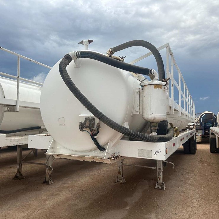 2014 TROXELL 130bbl