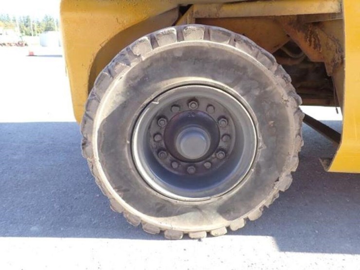 caterpillar-gp30k-image-45