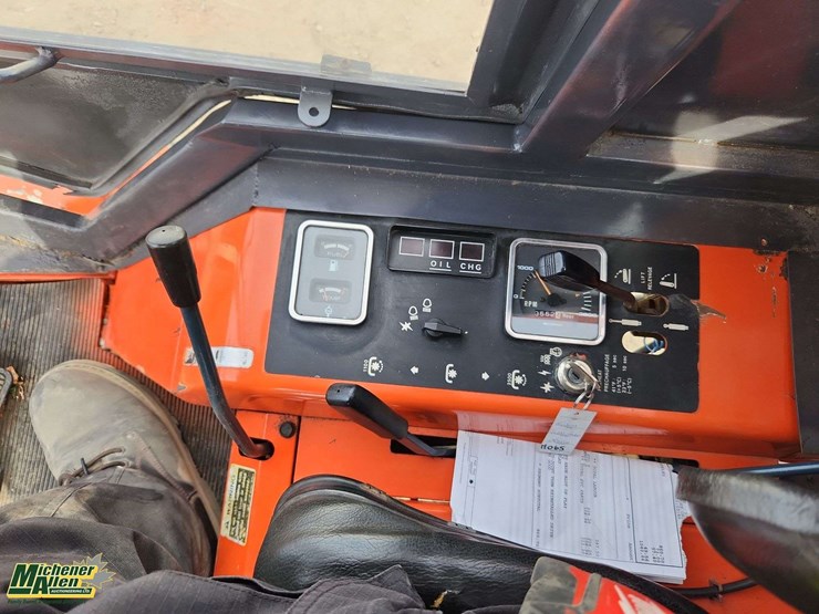 kubota-f2000-image-7