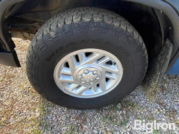 1991-dodge-dakota-image-12