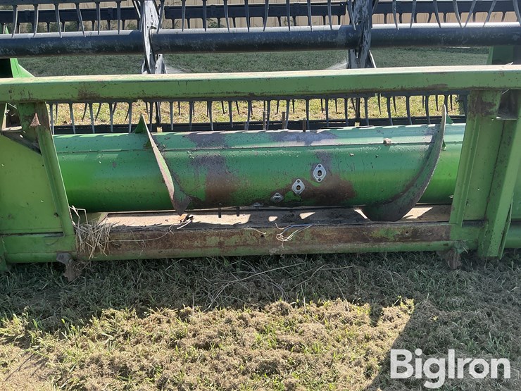 john-deere-215-image-11