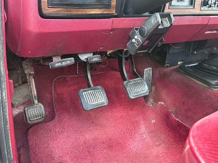 1991-dodge-d250-image-62