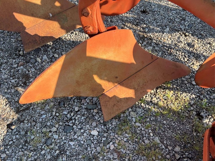 moline-5-bottom-plow-image-28