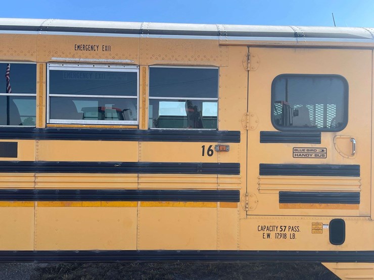 2002-bluebird-school-bus-image-41