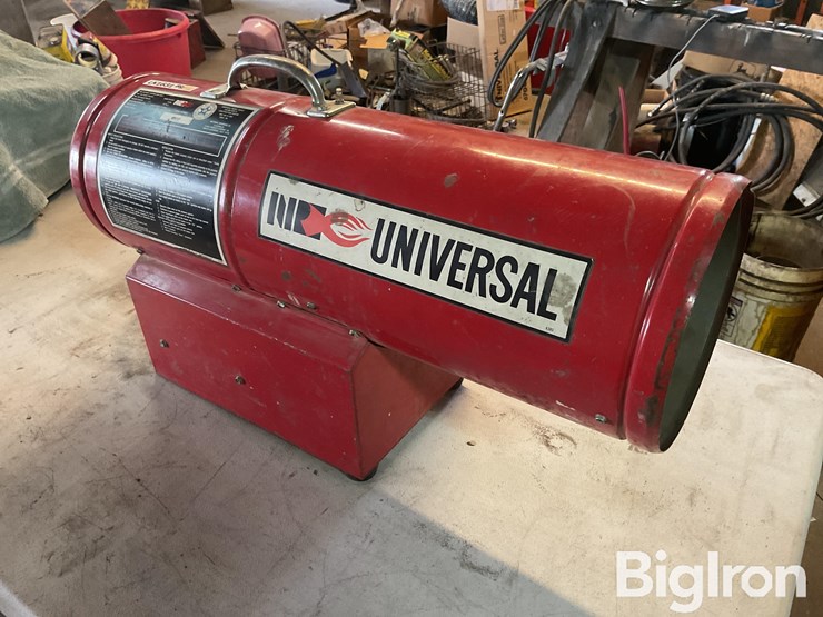 universal-150-image-1