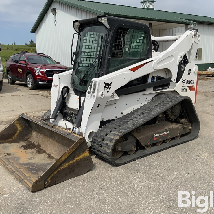 2021 BOBCAT T870