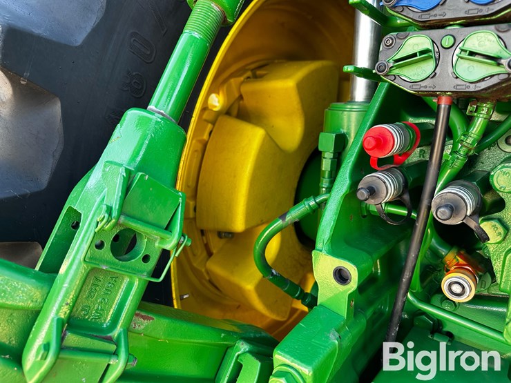 2023-john-deere-8r-370-image-20