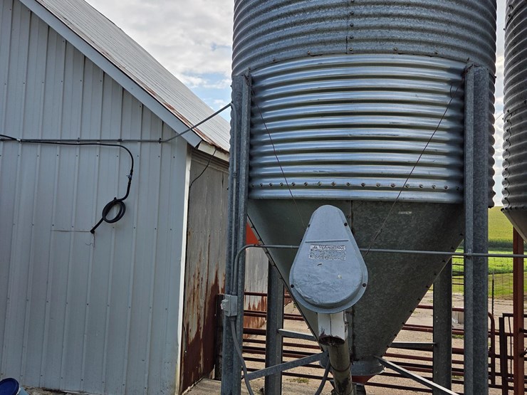 bulk-bin-image-3