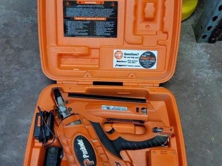paslode-cordless-finish-nailer-image-1