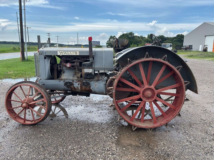 wallis-20-30-tractor-image-6