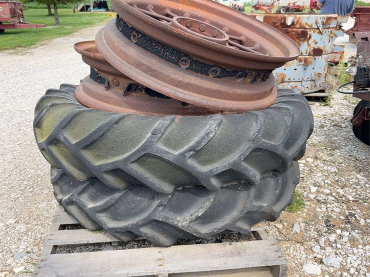 (4)-round-spoke-rims-image-3