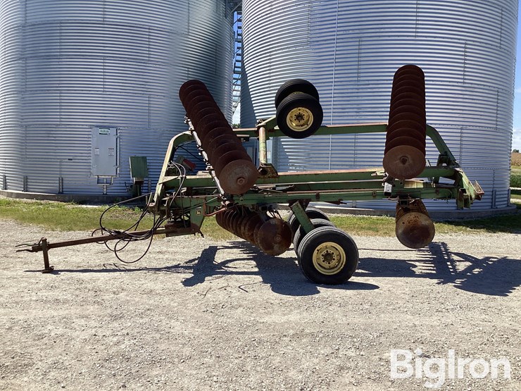1978-john-deere-220-image-8