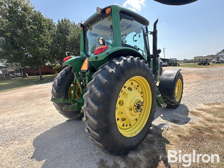 john-deere-7230-premium-image-5