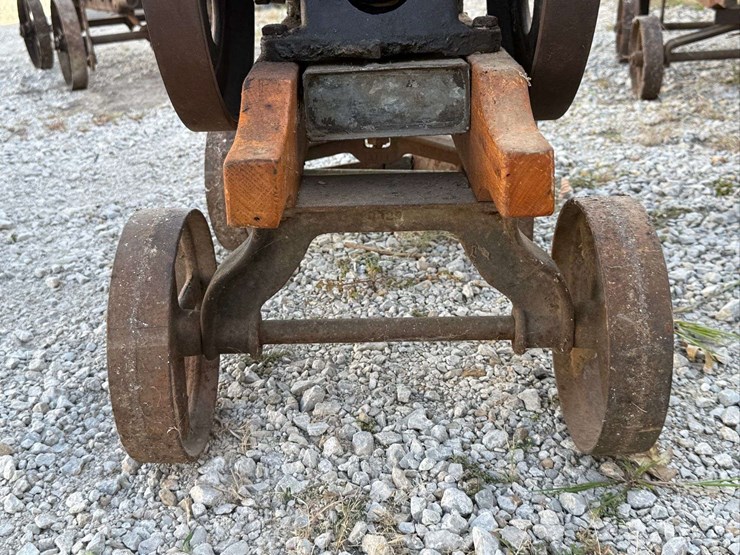 2-hp-stover-hit-and-miss-engine-image-26