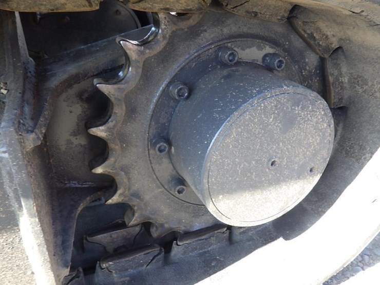 kubota-kx026-image-29