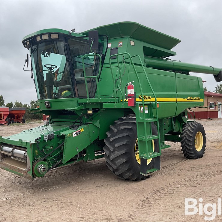2001 JOHN DEERE 9750 STS