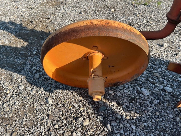 moline-5-bottom-plow-image-12
