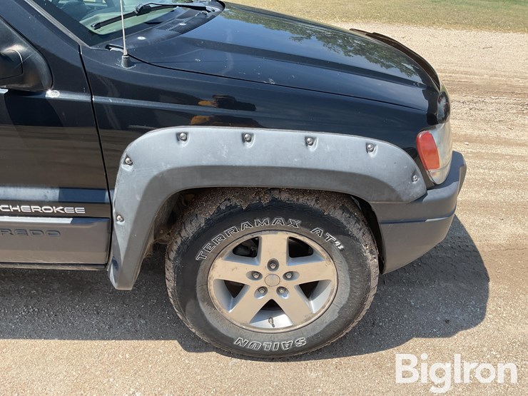 2004-jeep-grand-cherokee-image-14
