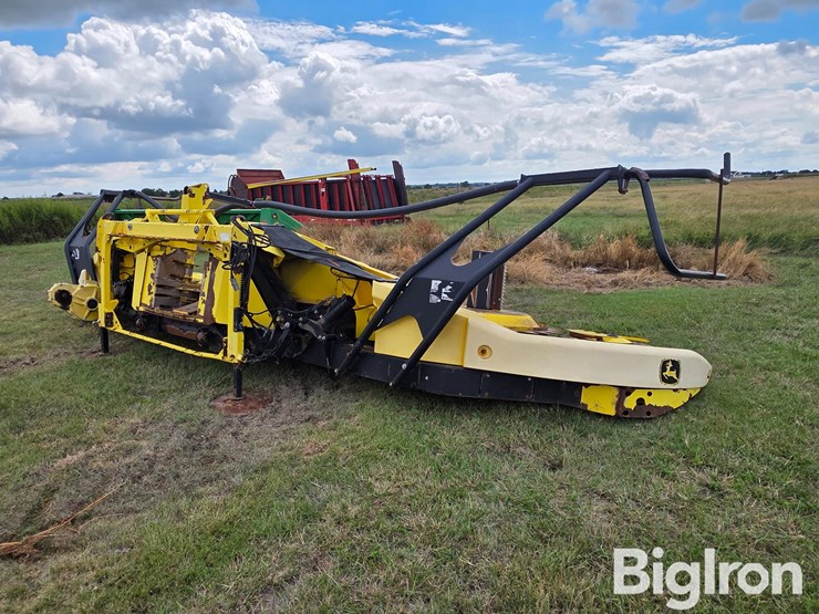2013-john-deere-770-image-5