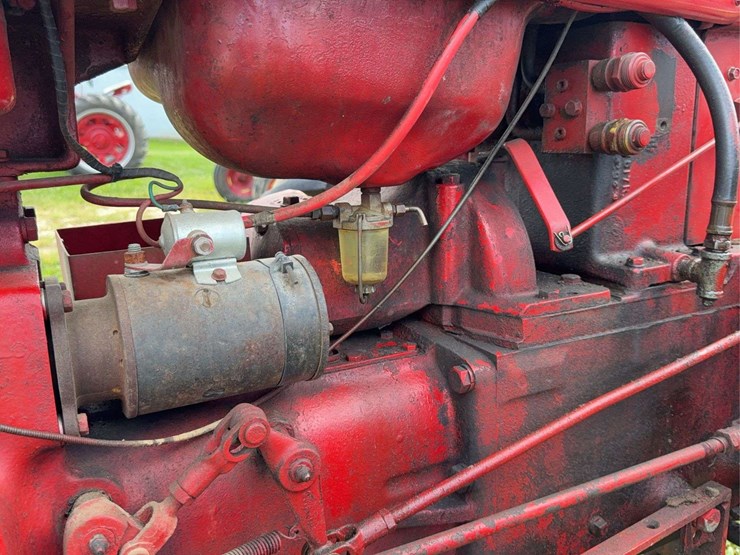 farmall-400-image-58