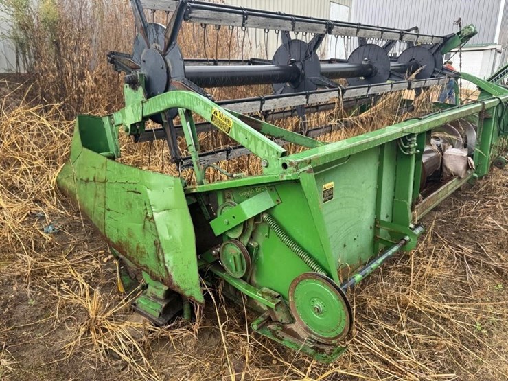 john-deere-216-image-6