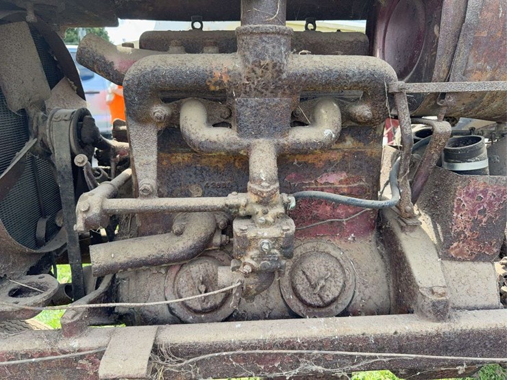 farmall-f-20-image-49