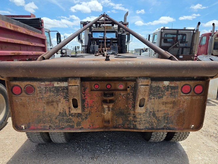 1993-mack-ch613-image-5
