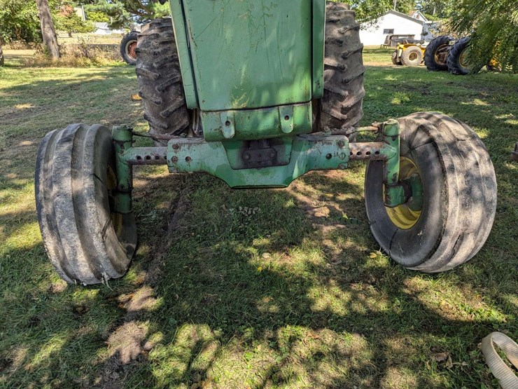 john-deere-4620-image-3
