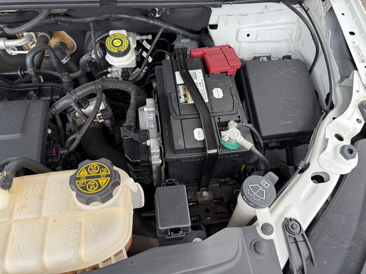 2019-buick-encore-image-37
