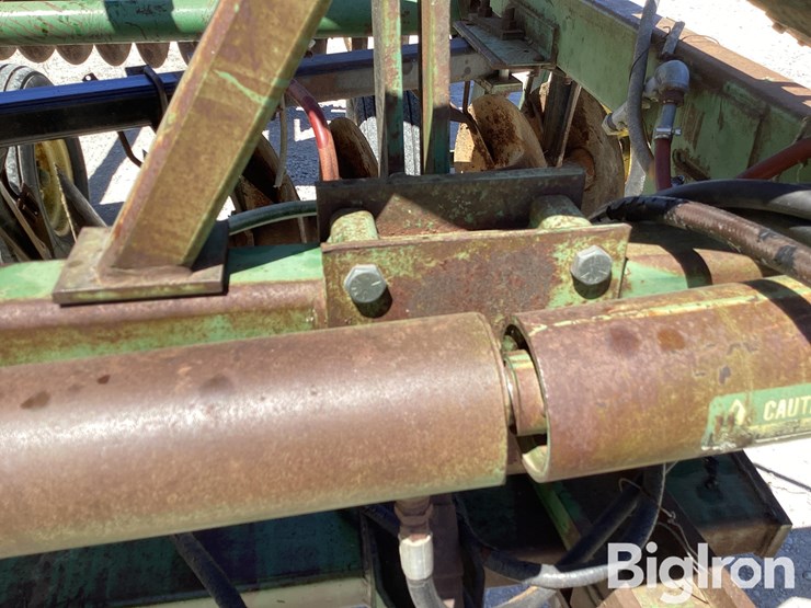 1978-john-deere-220-image-13