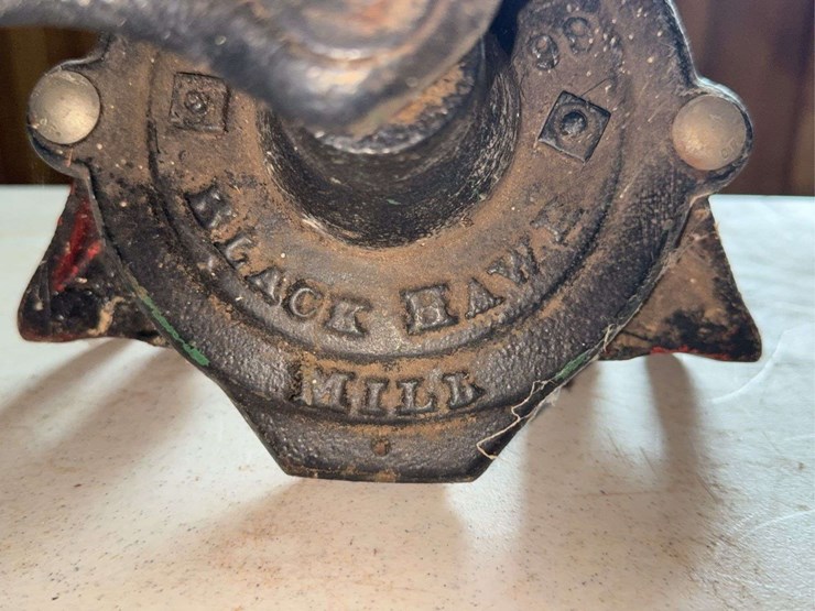 (2)-black-hawk-corn-sheller-image-12