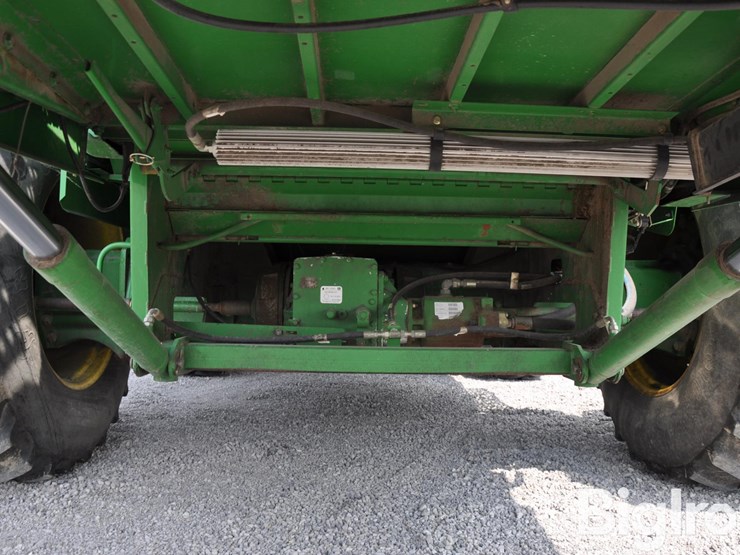 2005-john-deere-9660-sts-image-11