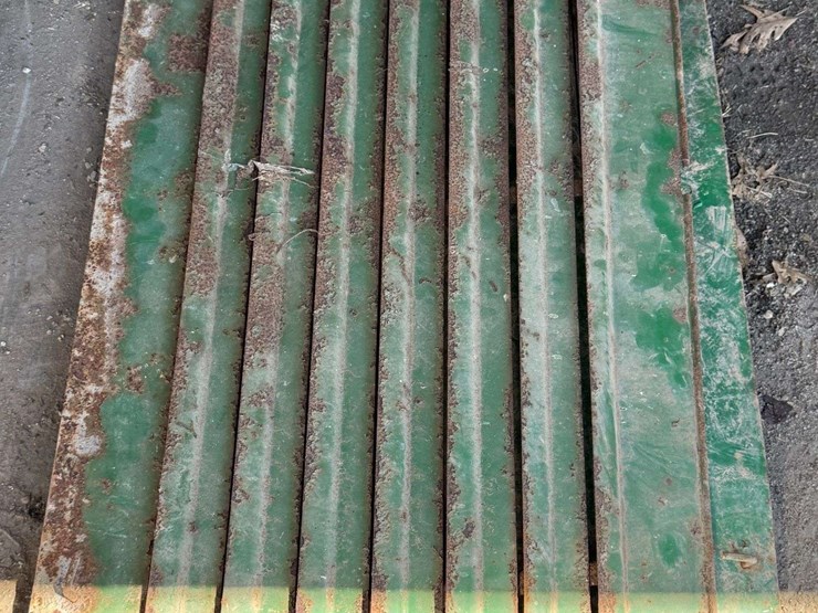 side-panels-and-grille-image-4