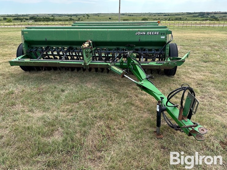 john-deere-450-image-2