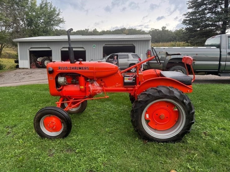 1950-allis-chalmers-b-tractor-image-9