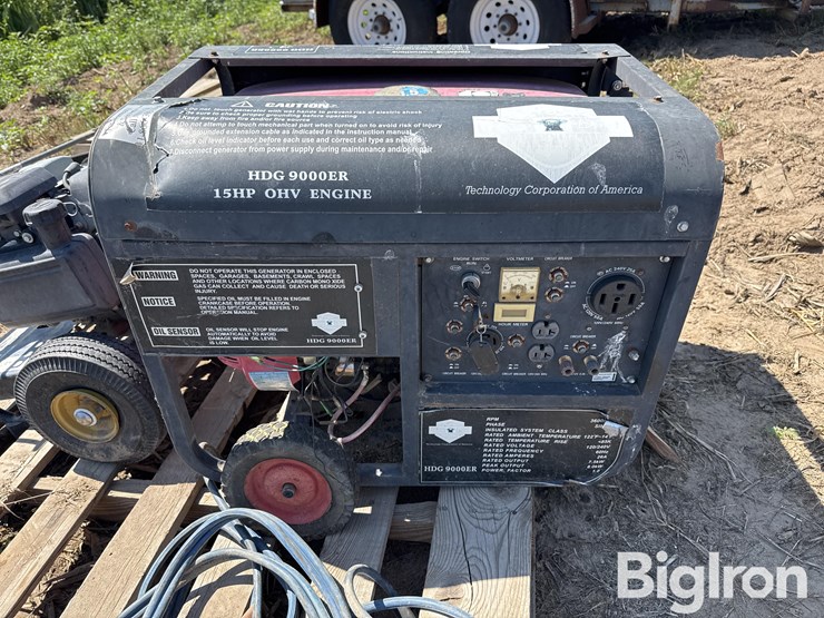 john-deere-ac2000g-commercial-pressure-washer-&-heavy-duty-systems-hdg-9000er-generator-image-9