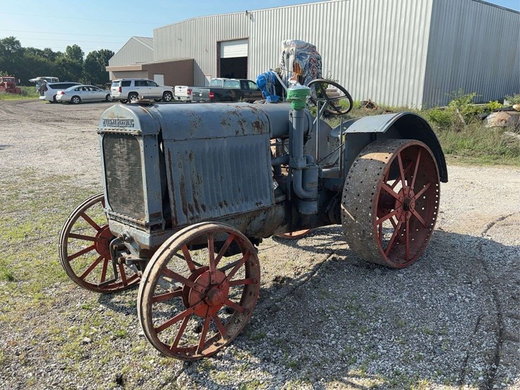 mccormick-deering-10-20-image-7