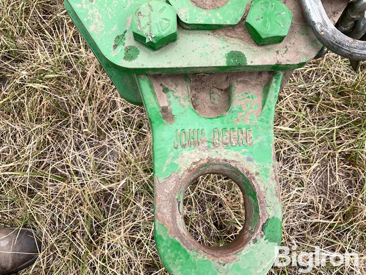 2013-john-deere-2620-image-10